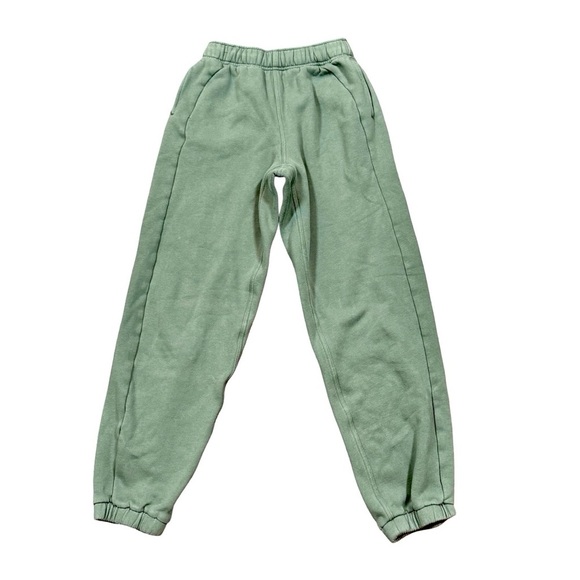 Lululemon Scuba Mid-Rise Oversized Jogger *Regular
Grey Eucalyptus W5GI0S - Picture 7 of 10